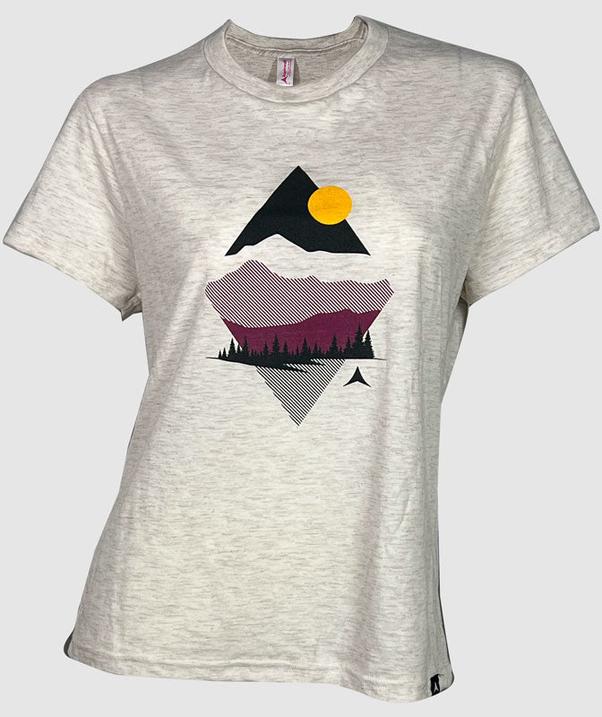 Distant Mountain Womens T-Shirt ~ Tri Oatmeal