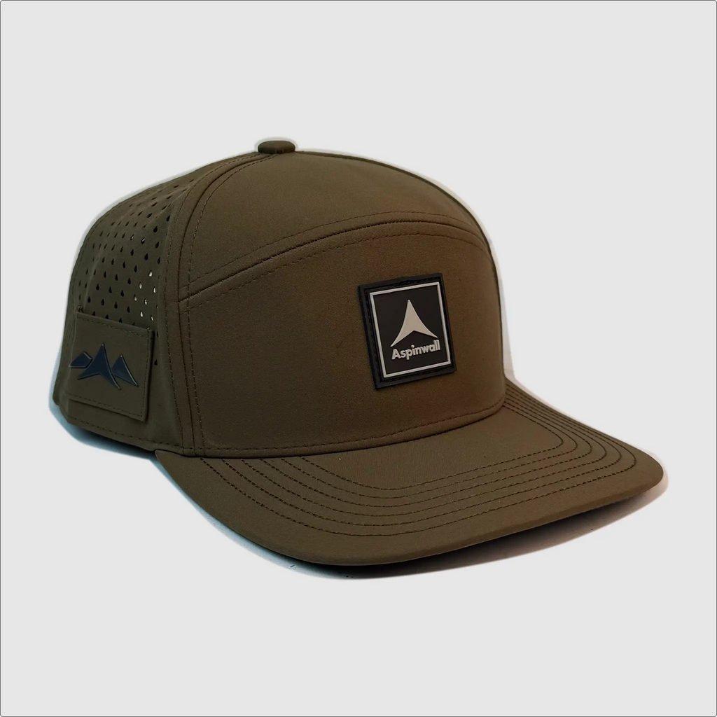 Wapiti Hat Vertical Trademark Rubber Patch ~ Breaks Clay
